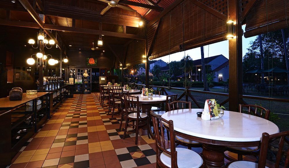 Vivilla By Holiday Villa Cherating Eksteriør bilde